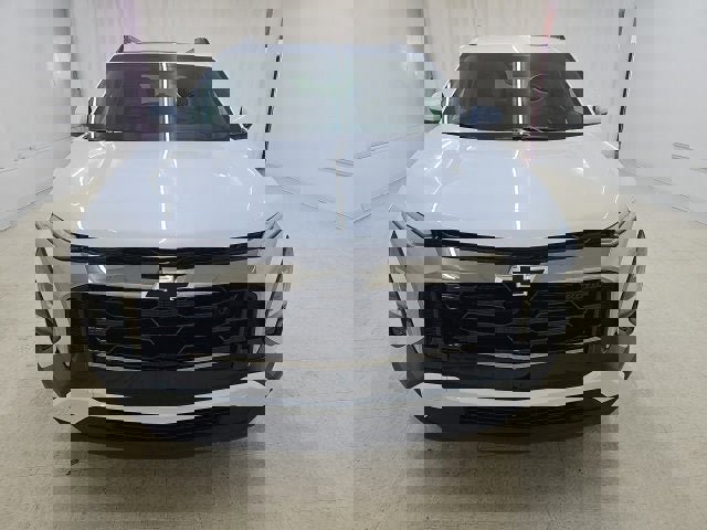 New 2026 Chevrolet Equinox ACTIV w/ Convenience Package III image 16