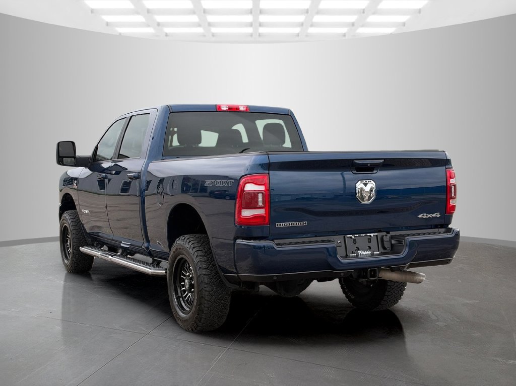 Used 2024 RAM 3500 Big Horn w/ Sport Appearance Package AWD/4WD image 5