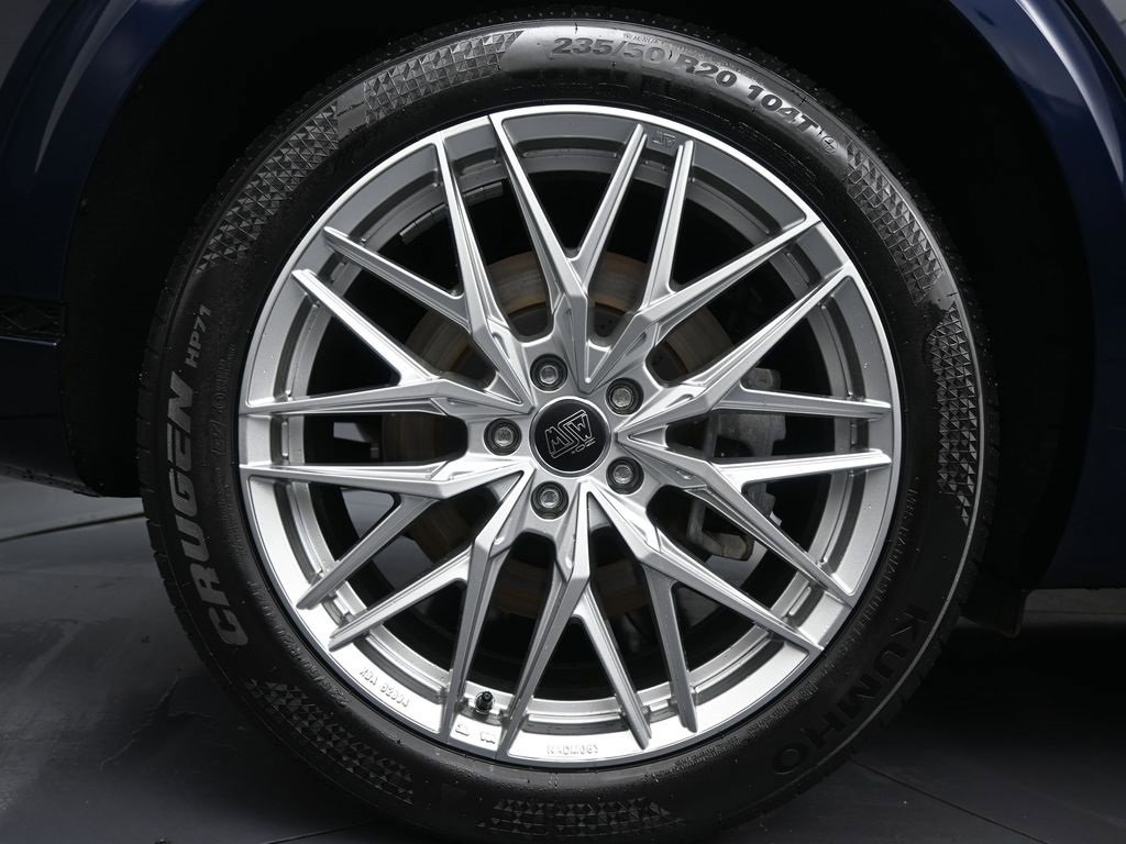 Used 2022 Genesis GV70 3.5T Sport w/ Sport Advanced Package image 9