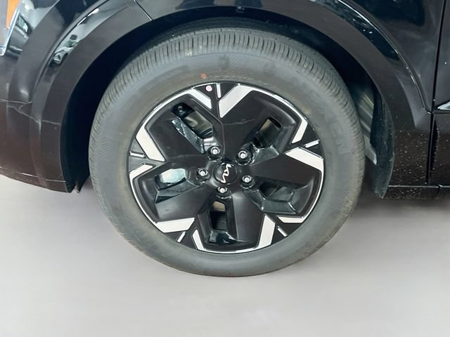 New 2026 Kia Niro Wind FWD image 32