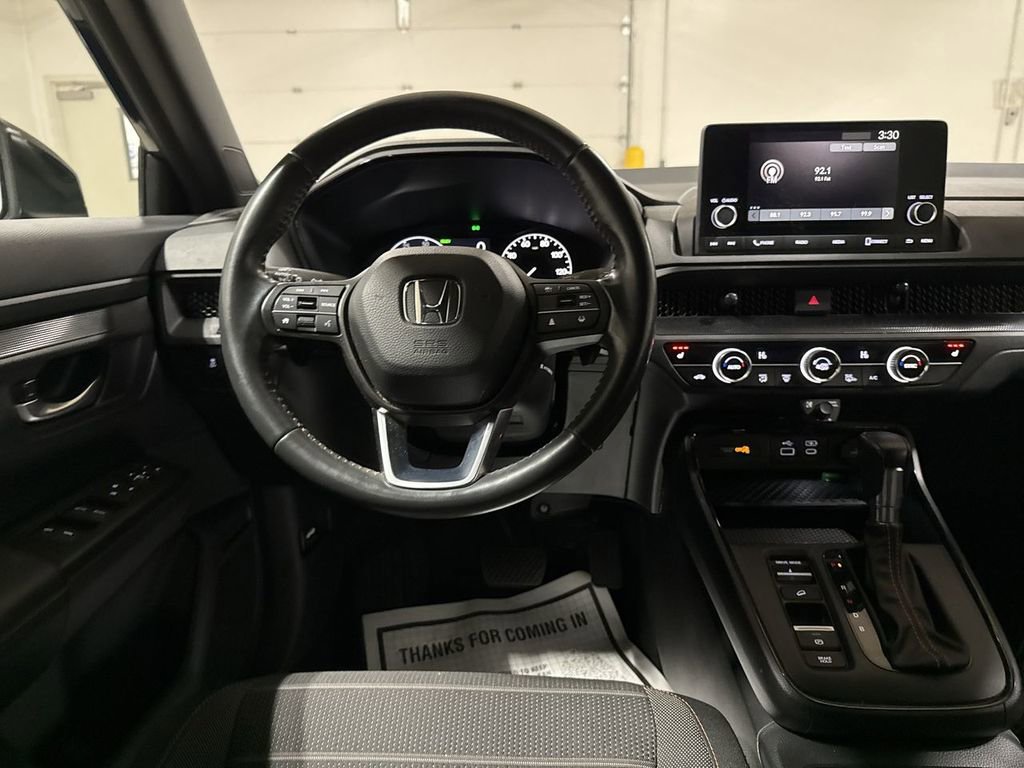 Used 2023 Honda CR-V Sport image 11