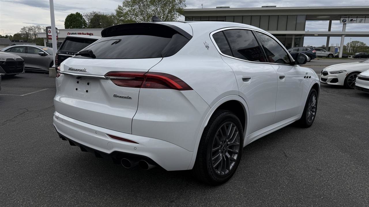 Used 2023 Maserati Grecale GT AWD/4WD image 21