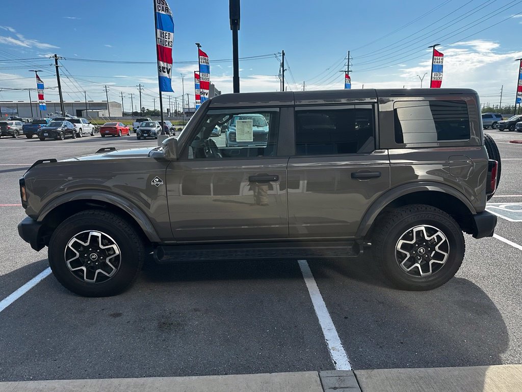 Used 2026 Ford Bronco Outer Banks AWD/4WD image 9