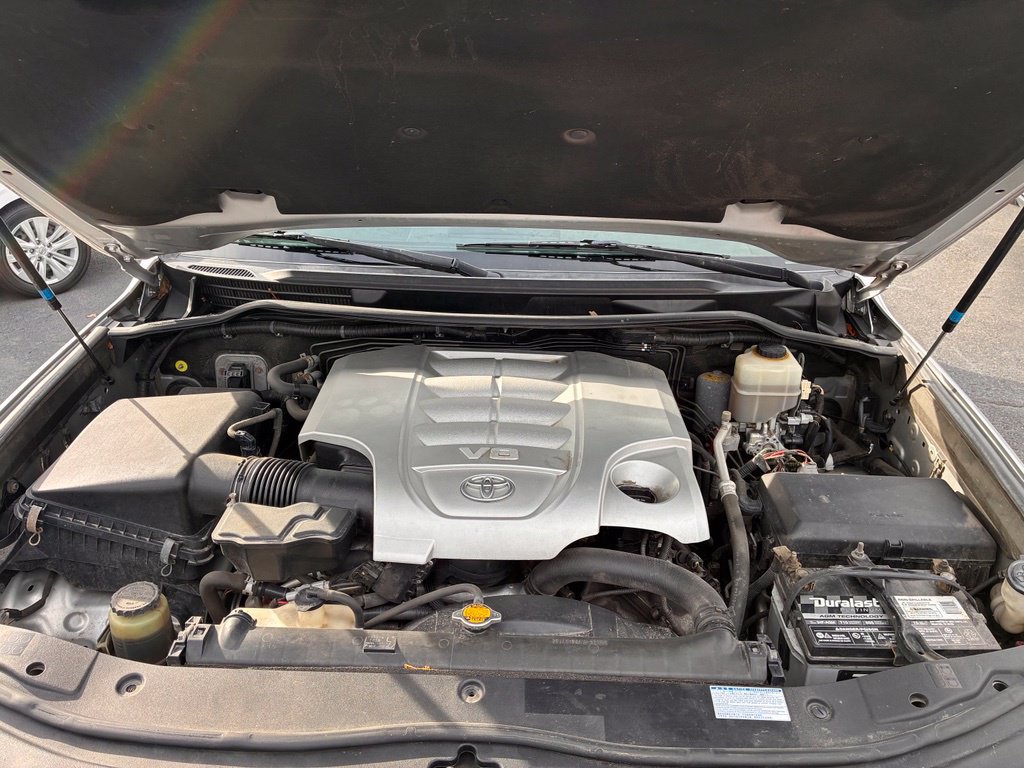 Used 2013 Toyota Land Cruiser AWD/4WD image 9