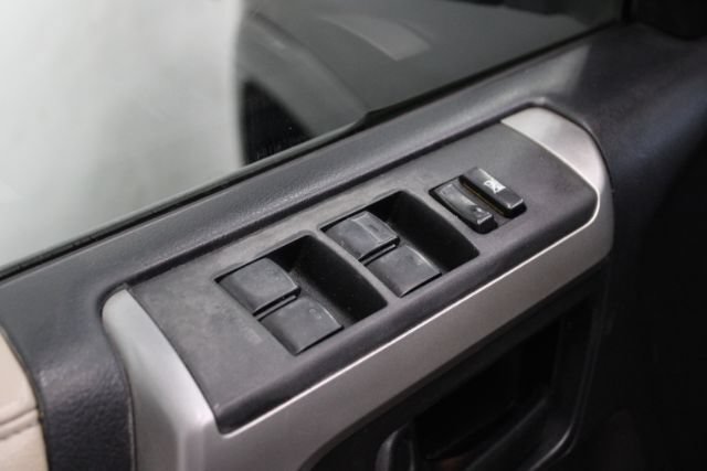 Used 2011 Toyota 4Runner Limited AWD/4WD image 11