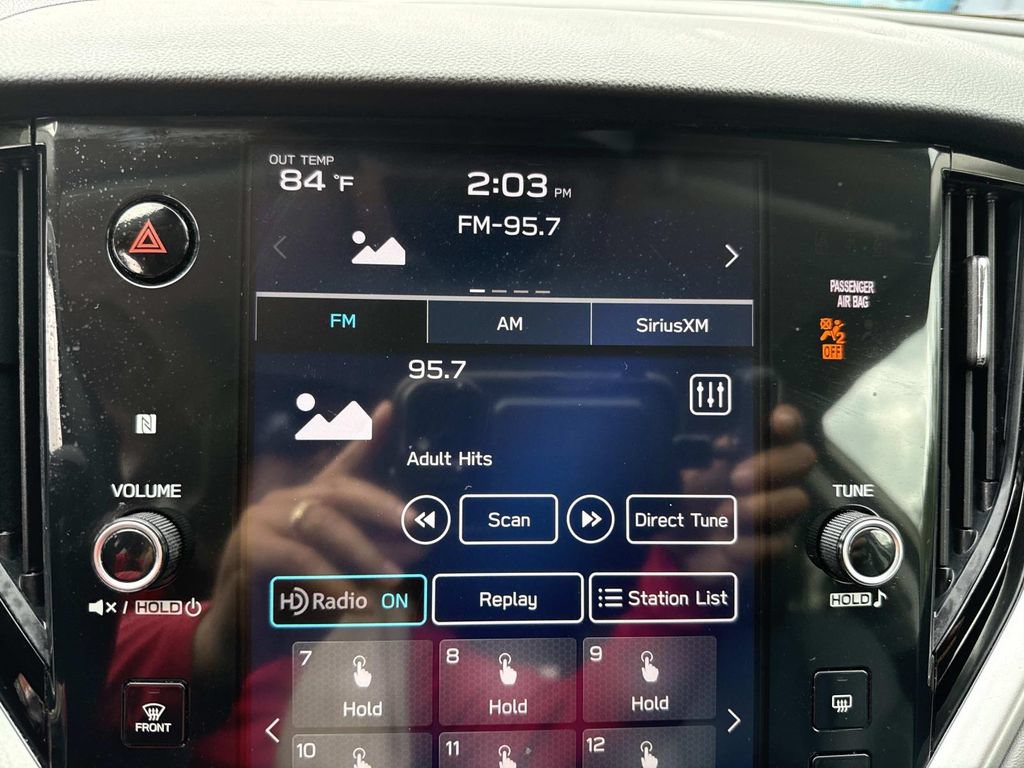 Used 2024 Subaru Outback Onyx Edition AWD/4WD image 31