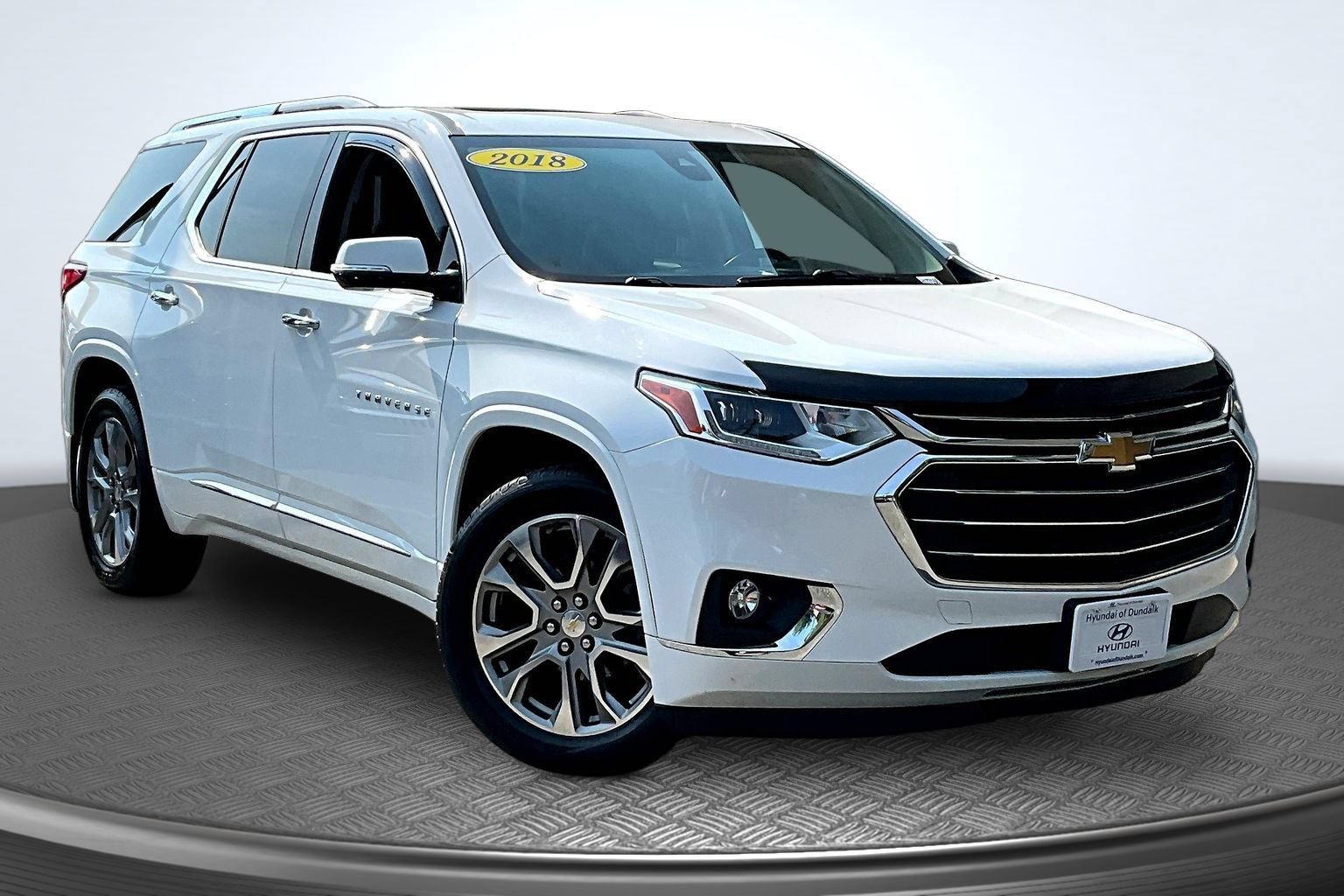 Used 2018 Chevrolet Traverse Premier AWD/4WD image 3