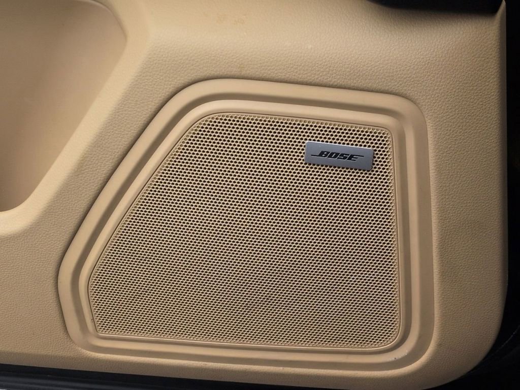 Used 2018 Porsche Macan image 17