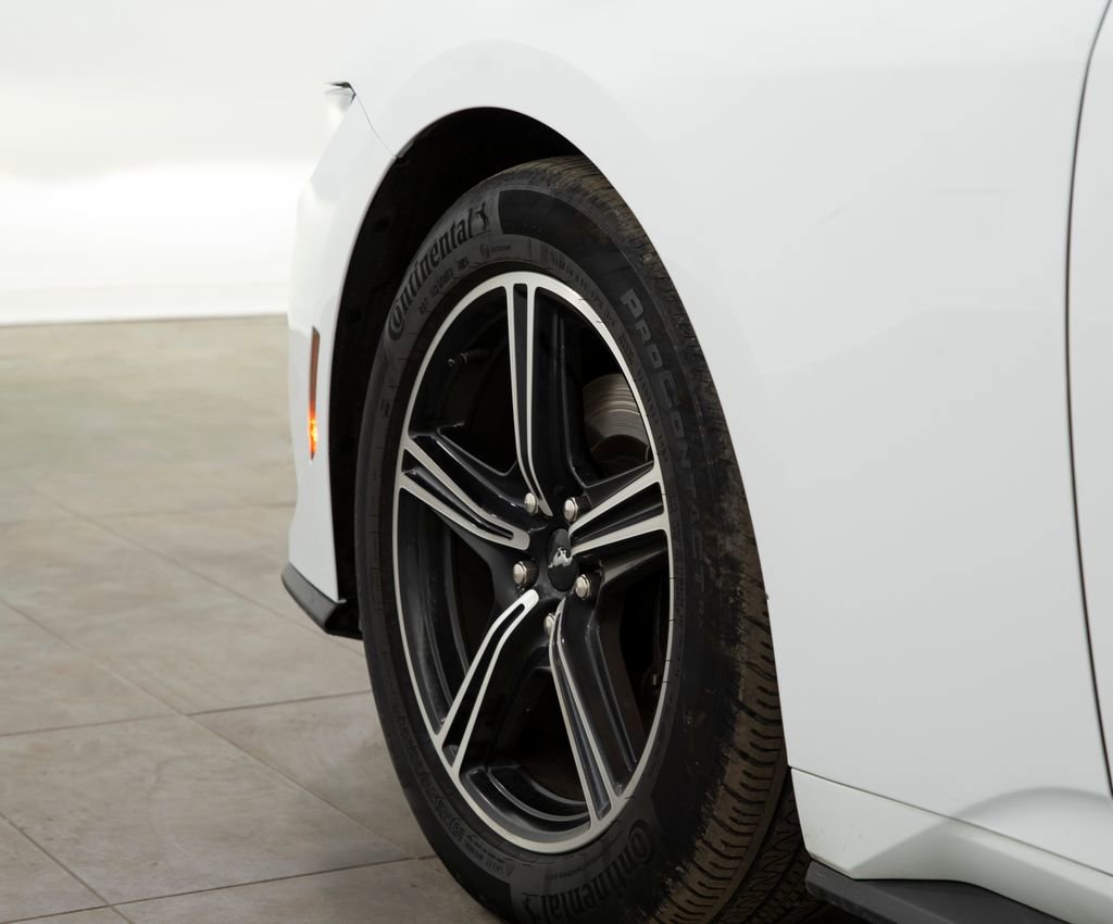 Used 2024 Ford Mustang Premium image 6