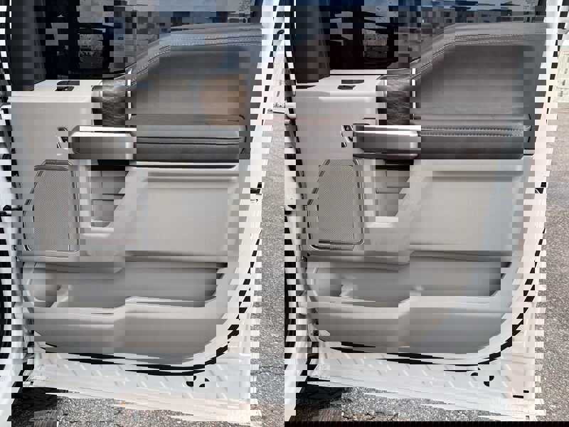 Used 2019 Ford F350 Limited image 25