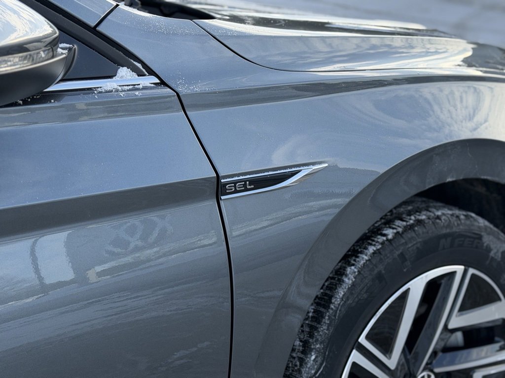 Used 2023 Volkswagen Jetta SEL image 10