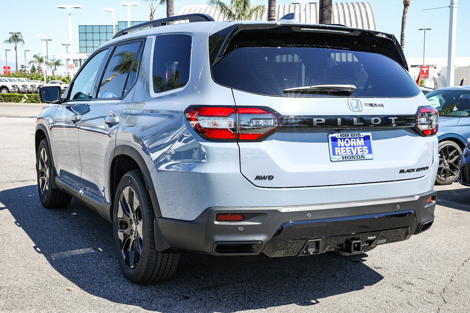 New 2026 Honda Pilot Black Edition image 4