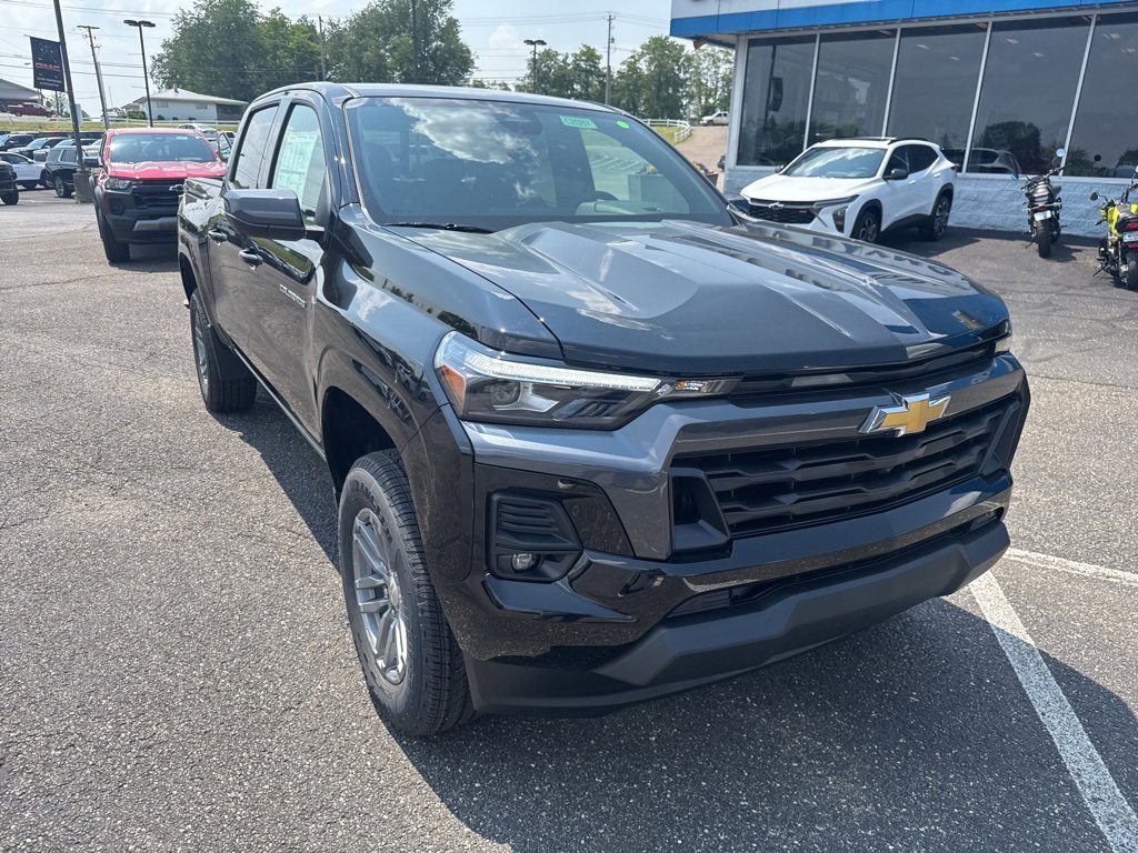 New 2025 Chevrolet Colorado LT w/ LT Convenience Package image 2