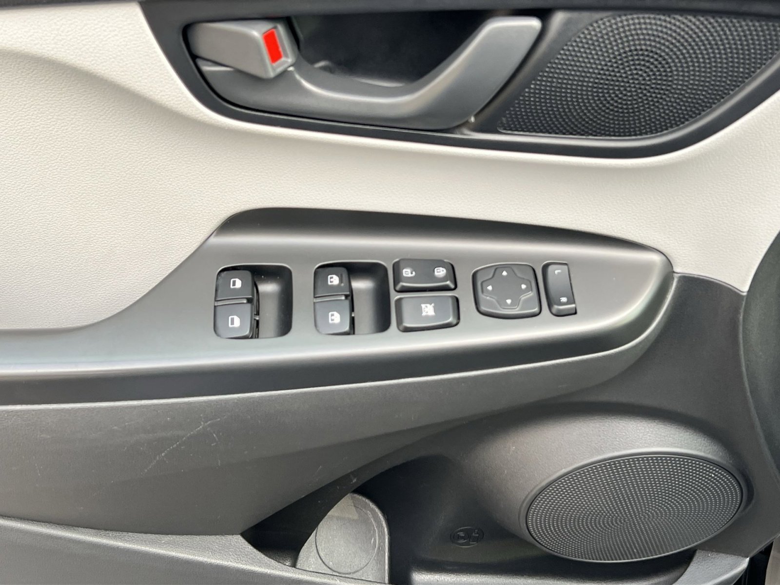 Certified 2023 Hyundai Kona SEL w/ Cargo Package image 15