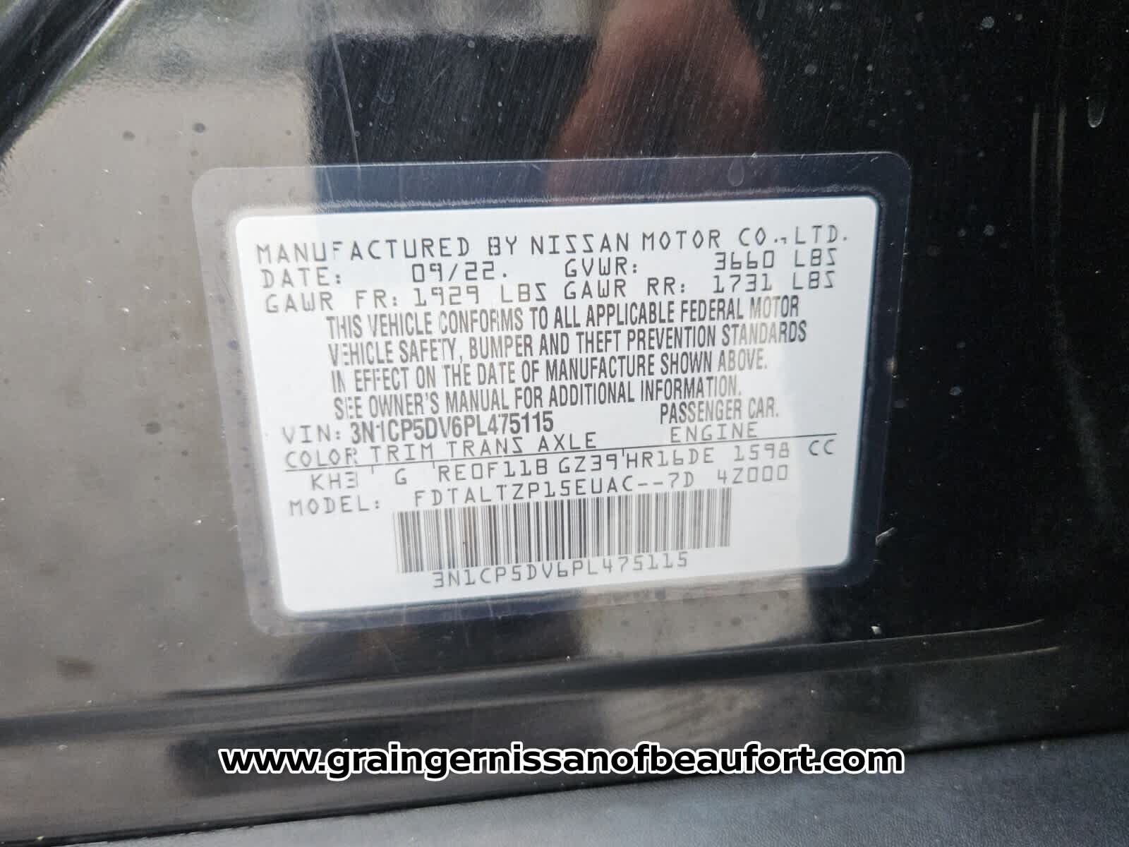 Used 2023 Nissan Kicks SR FWD image 7