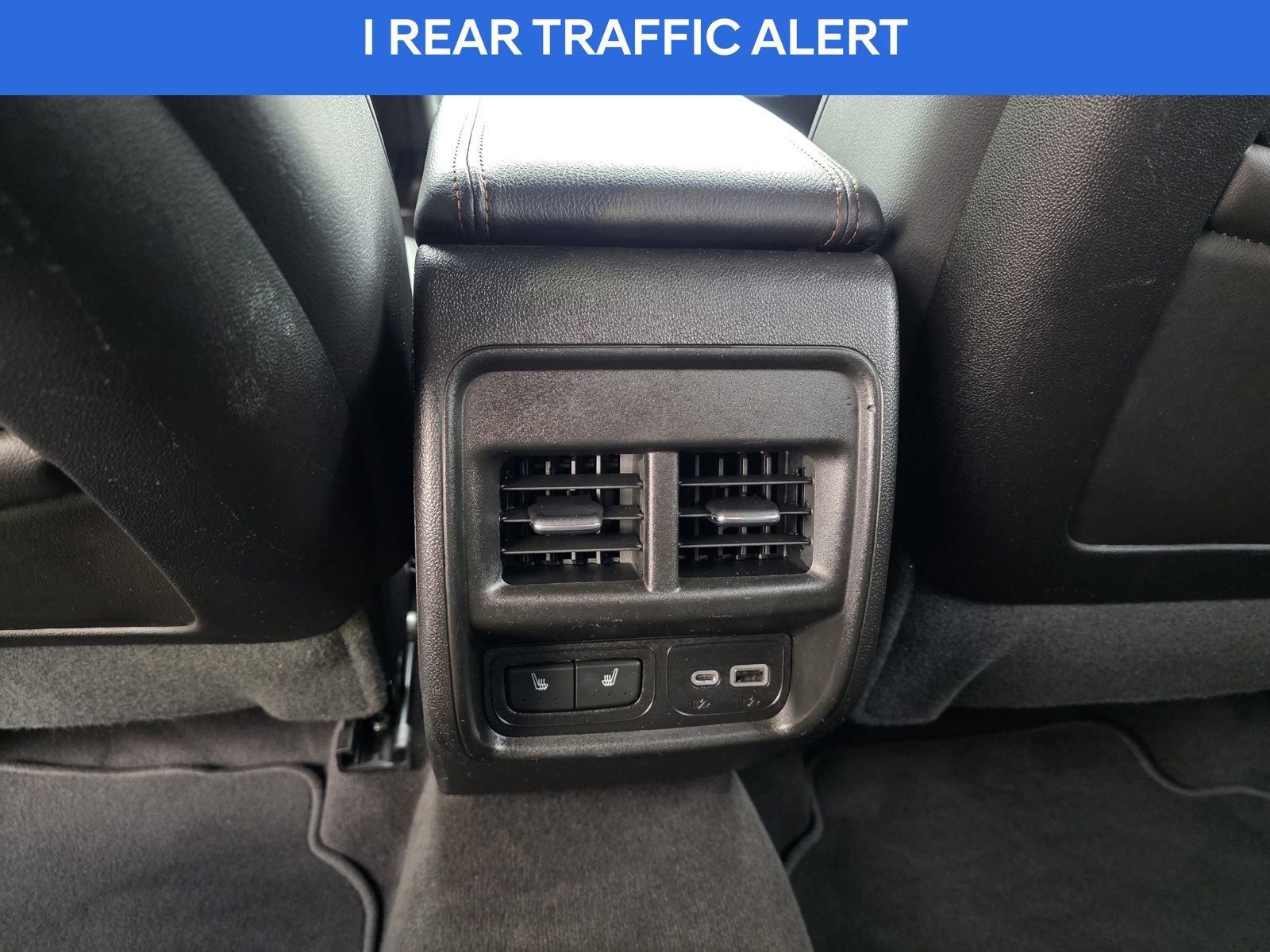 Used 2019 Cadillac XT4 Sport w/ Cold Weather Package image 18