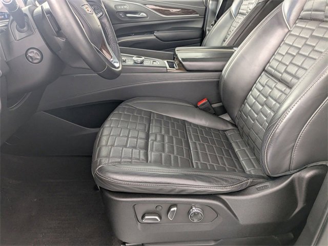 Used 2022 Cadillac Escalade Sport Platinum image 13