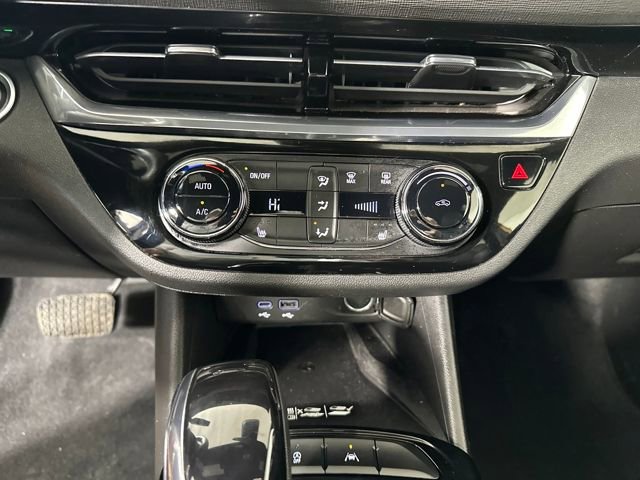 Used 2024 Buick Envista Sport Touring w/ Convenience I Package image 23