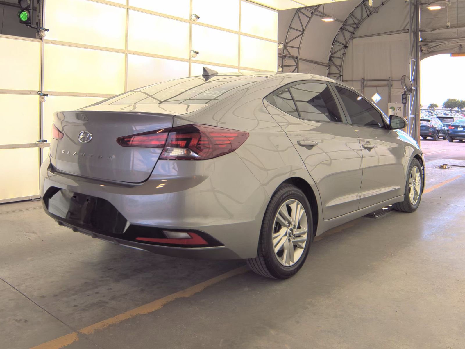 Used 2020 Hyundai Elantra SEL FWD image 4
