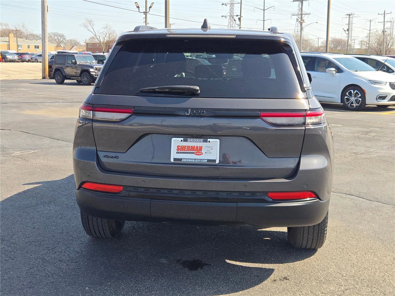 Certified 2024 Jeep Grand Cherokee Altitude image 16