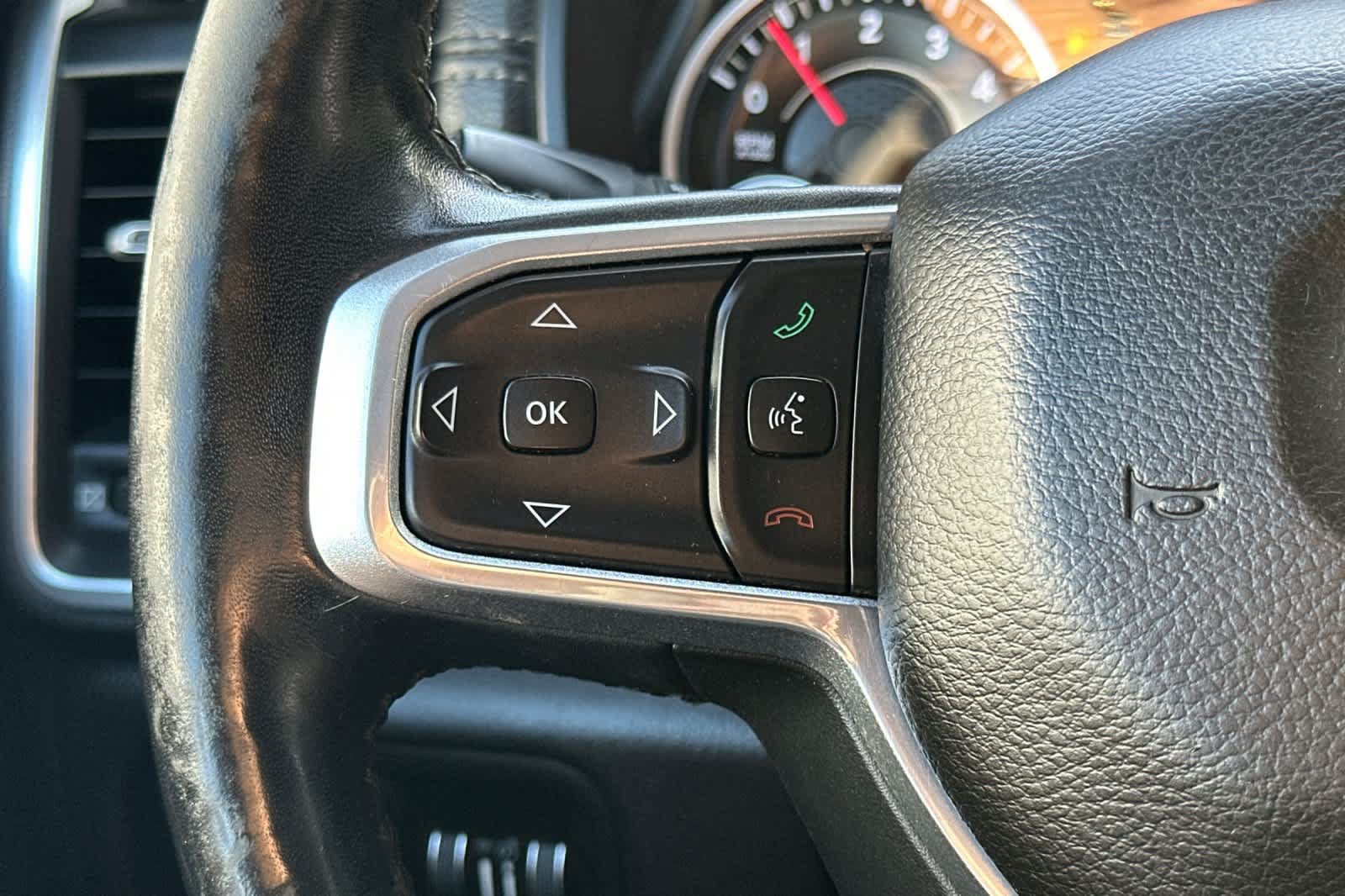 Used 2019 RAM 1500 Laramie AWD/4WD image 30