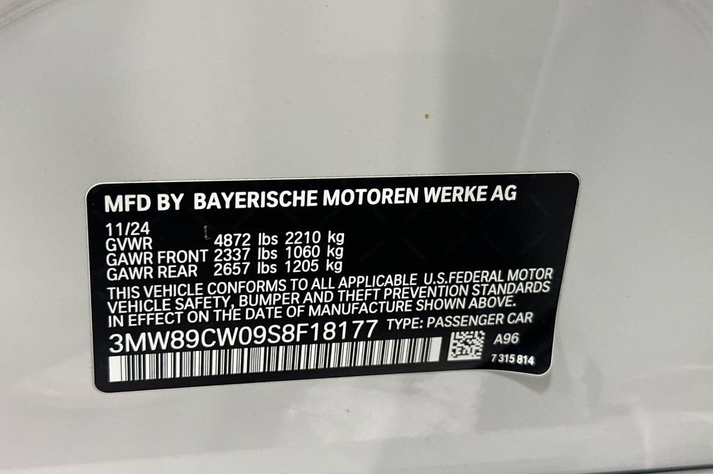 Used 2025 BMW 330i xDrive Sedan w/ Premium Package AWD/4WD image 37