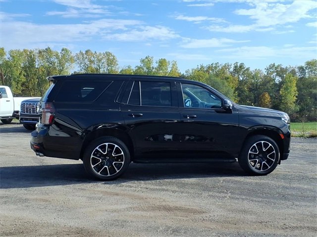 Used 2024 Chevrolet Tahoe RST w/ Sport Performance Package image 36