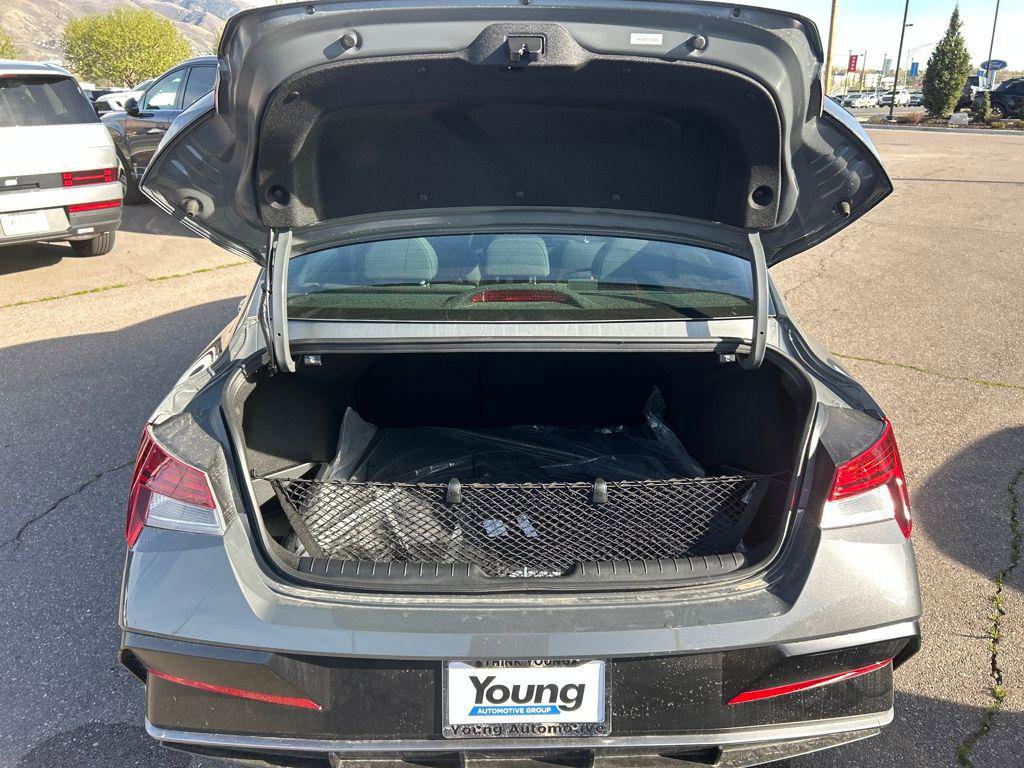 New 2026 Hyundai Elantra SEL Sport Premium image 30