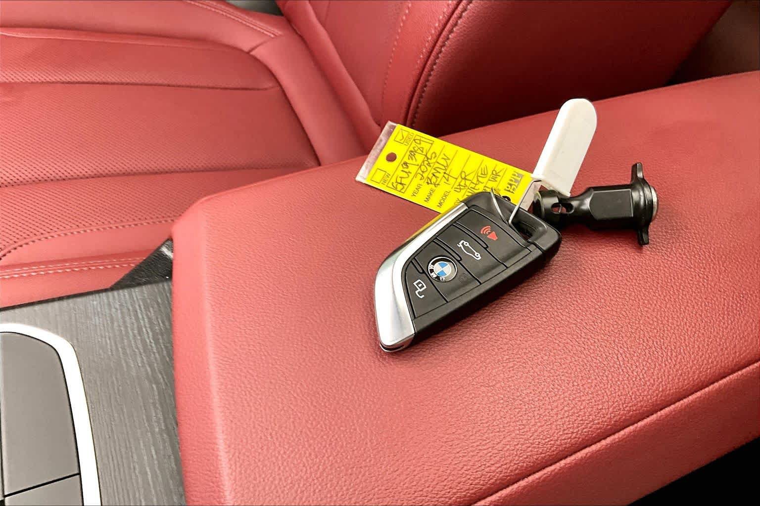 Used 2025 BMW i4 eDrive40 RWD image 14