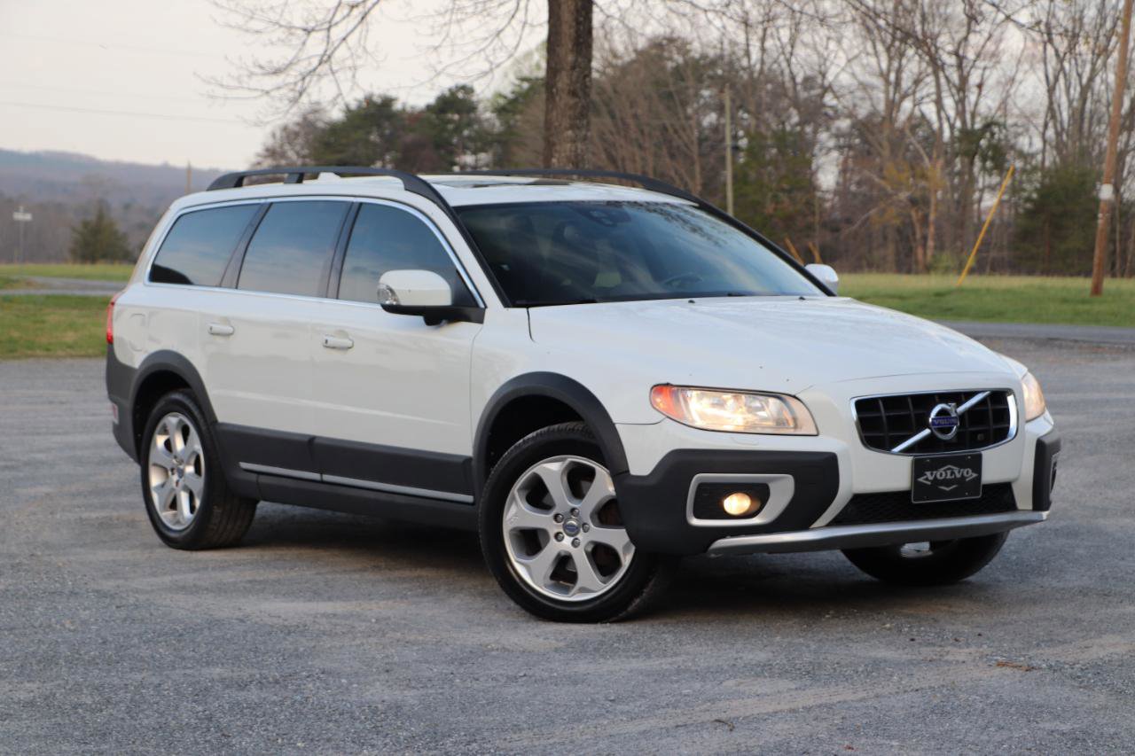 Used 2012 Volvo XC70 T6 image 2