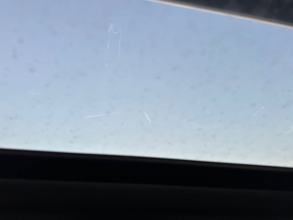 New 2026 Chevrolet Trax RS w/ Sunroof Package image 21