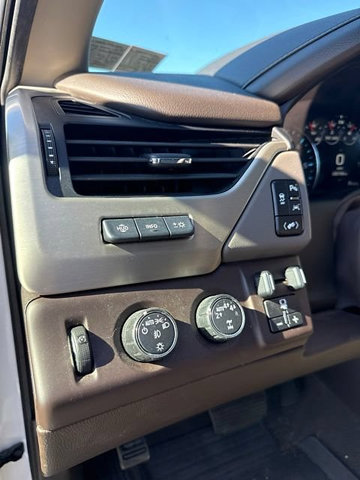 Used 2020 GMC Yukon Denali w/ Open Road Package AWD/4WD image 15