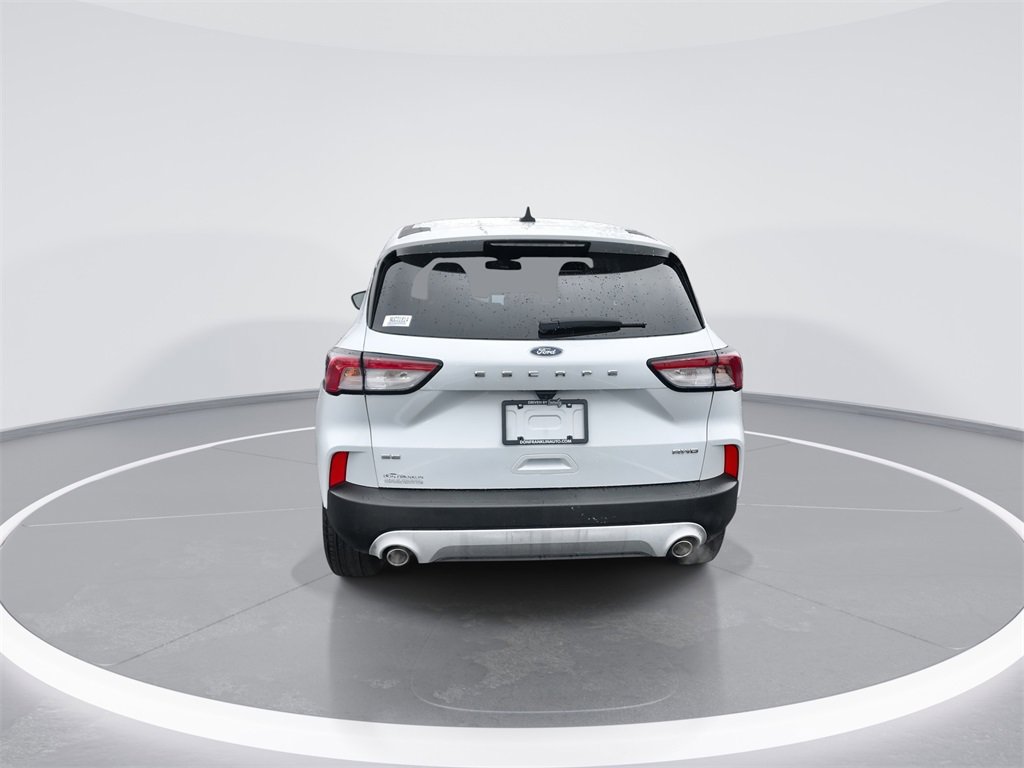 Used 2022 Ford Escape SE image 7
