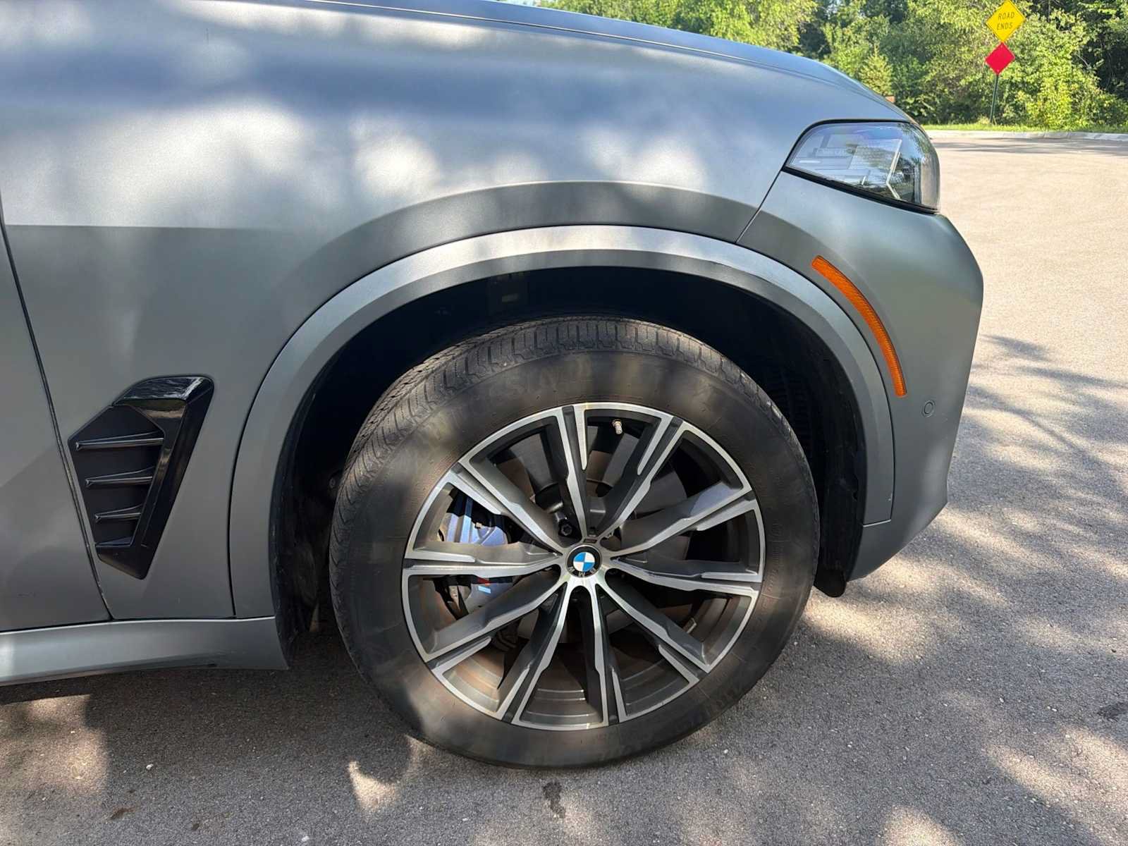 Used 2024 BMW X5 M60i w/ M Sport Professional Package AWD/4WD image 12