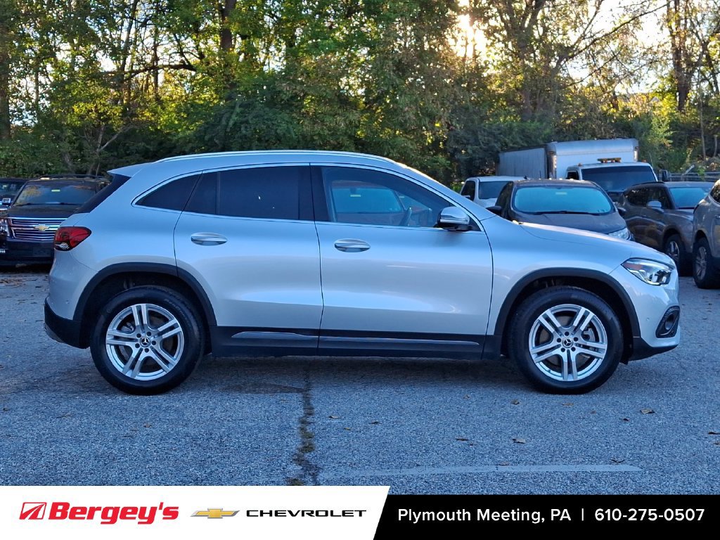 Used 2023 Mercedes-Benz GLA 250 4MATIC image 9