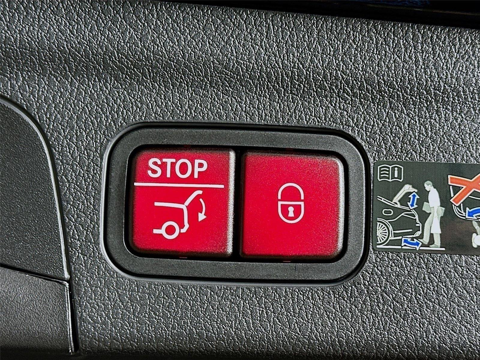 Certified 2026 Mercedes-Benz GLE 350 4MATIC image 36