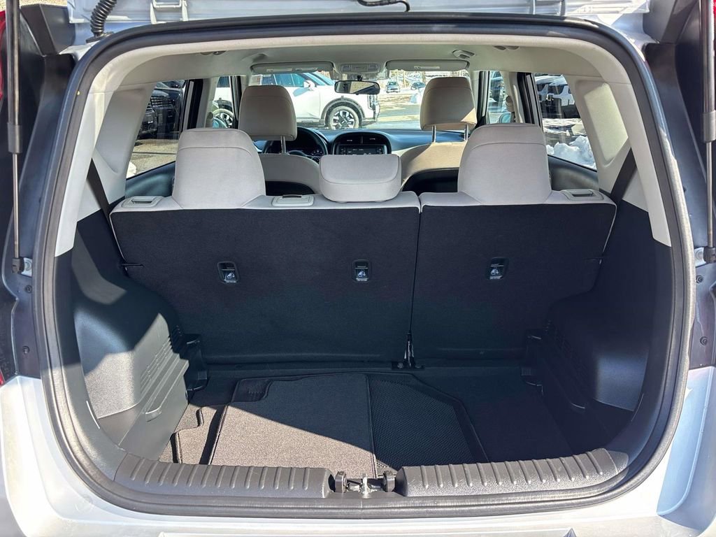 Certified 2021 Kia Soul LX image 12