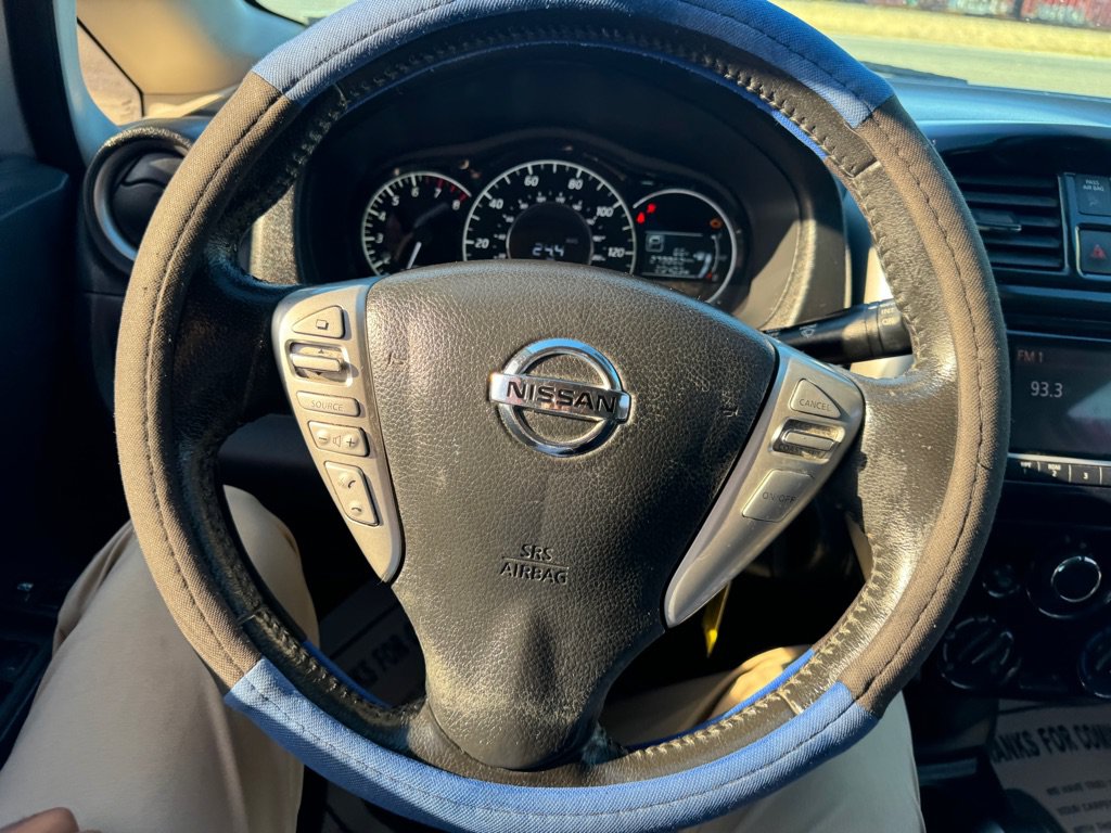 Used 2016 Nissan Versa Note SV FWD image 31