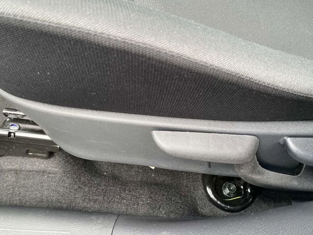 New 2025 Nissan Kicks Play S image 16