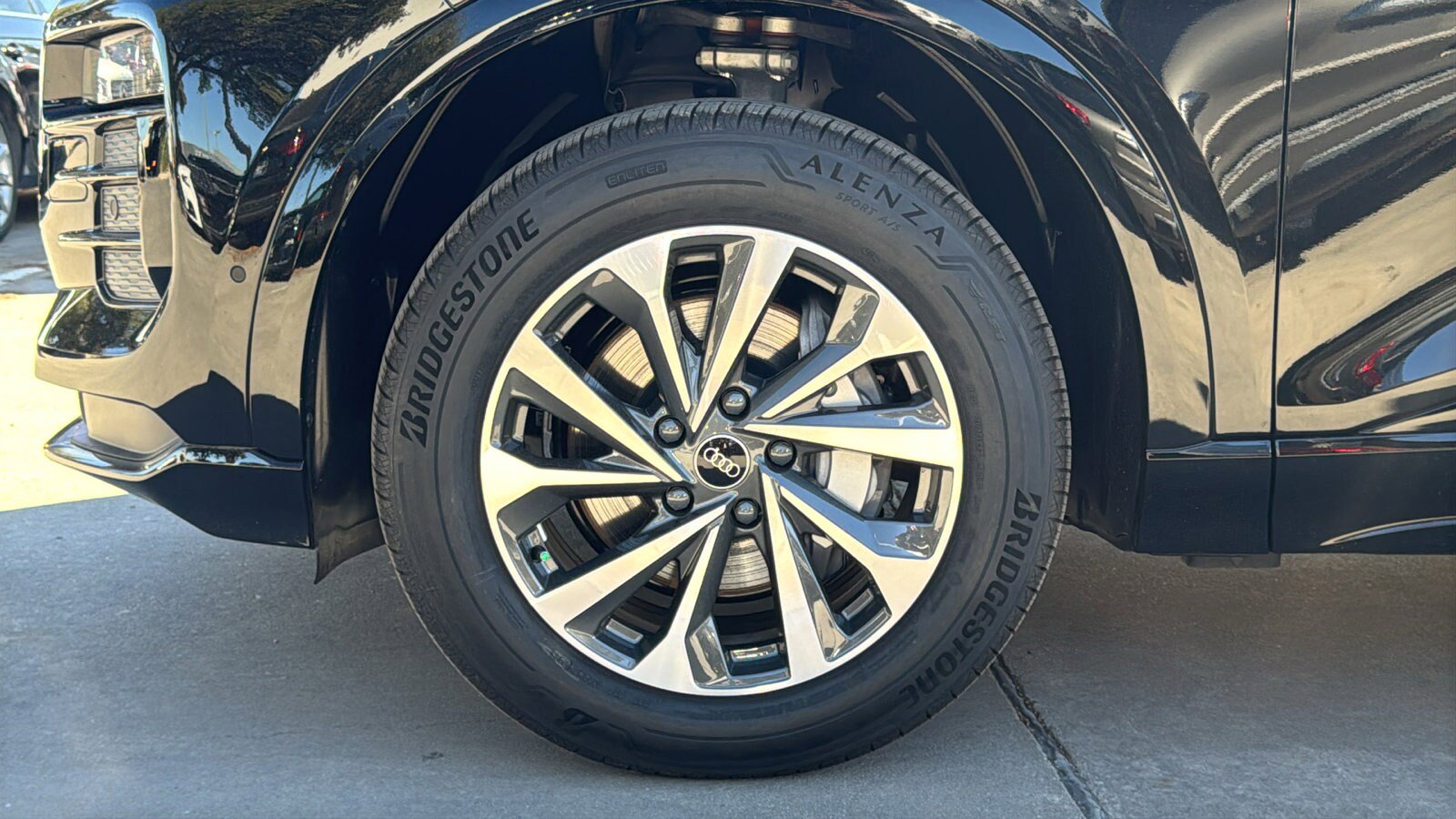 New 2025 Audi Q6 e-tron Premium AWD/4WD image 26