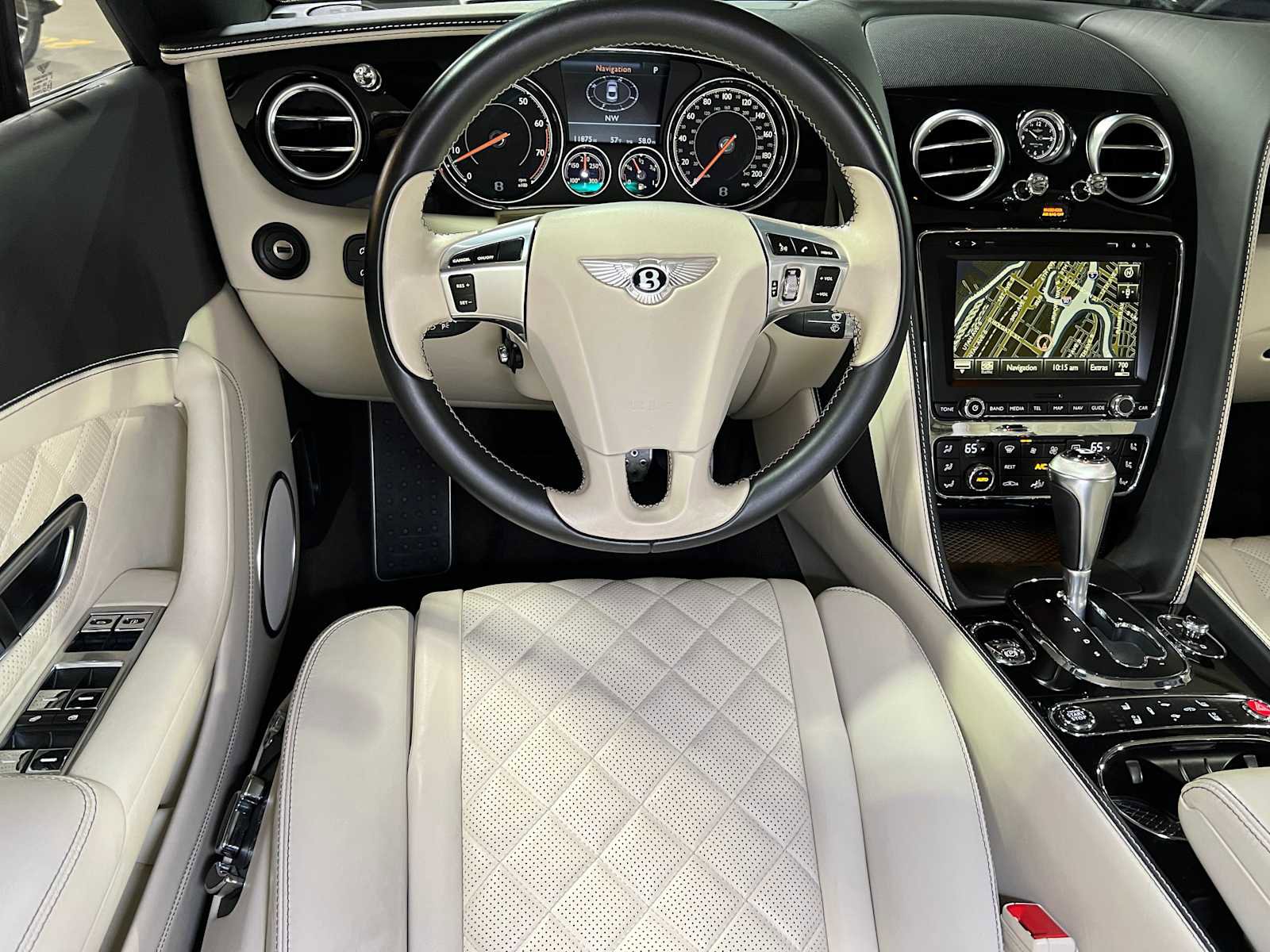 Used 2017 Bentley Continental GT image 43