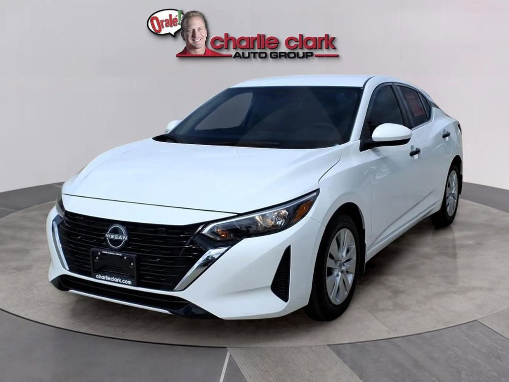 Used 2025 Nissan Sentra S image 1