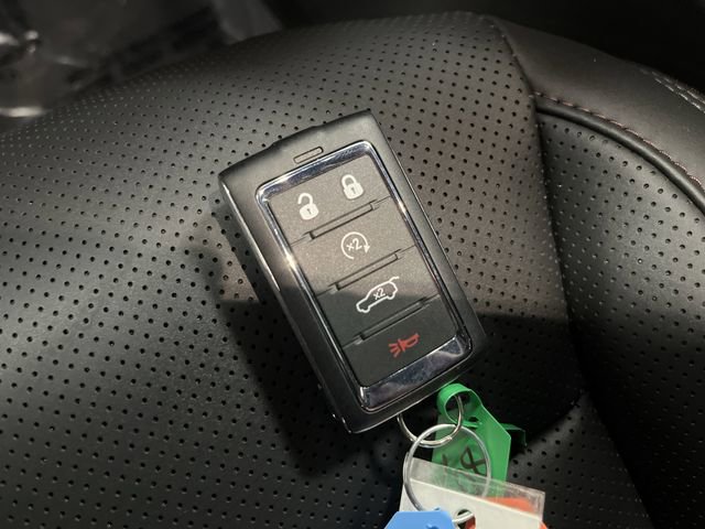 Used 2024 Jeep Wagoneer Launch Edition image 30