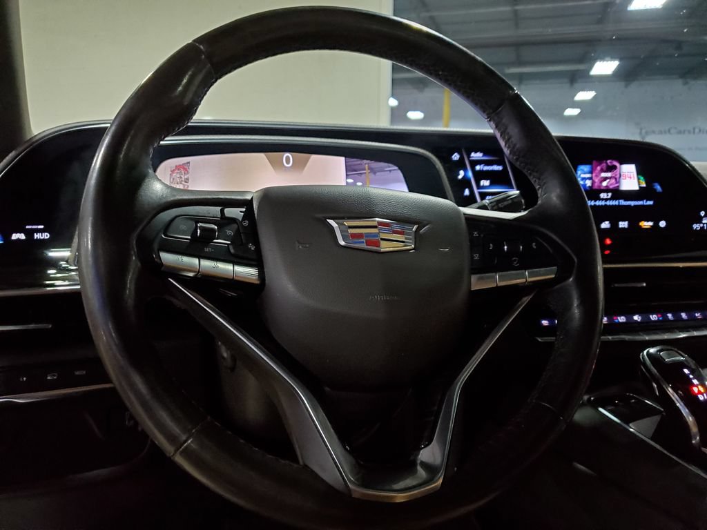 Used 2022 Cadillac Escalade ESV Premium Luxury AWD/4WD image 29