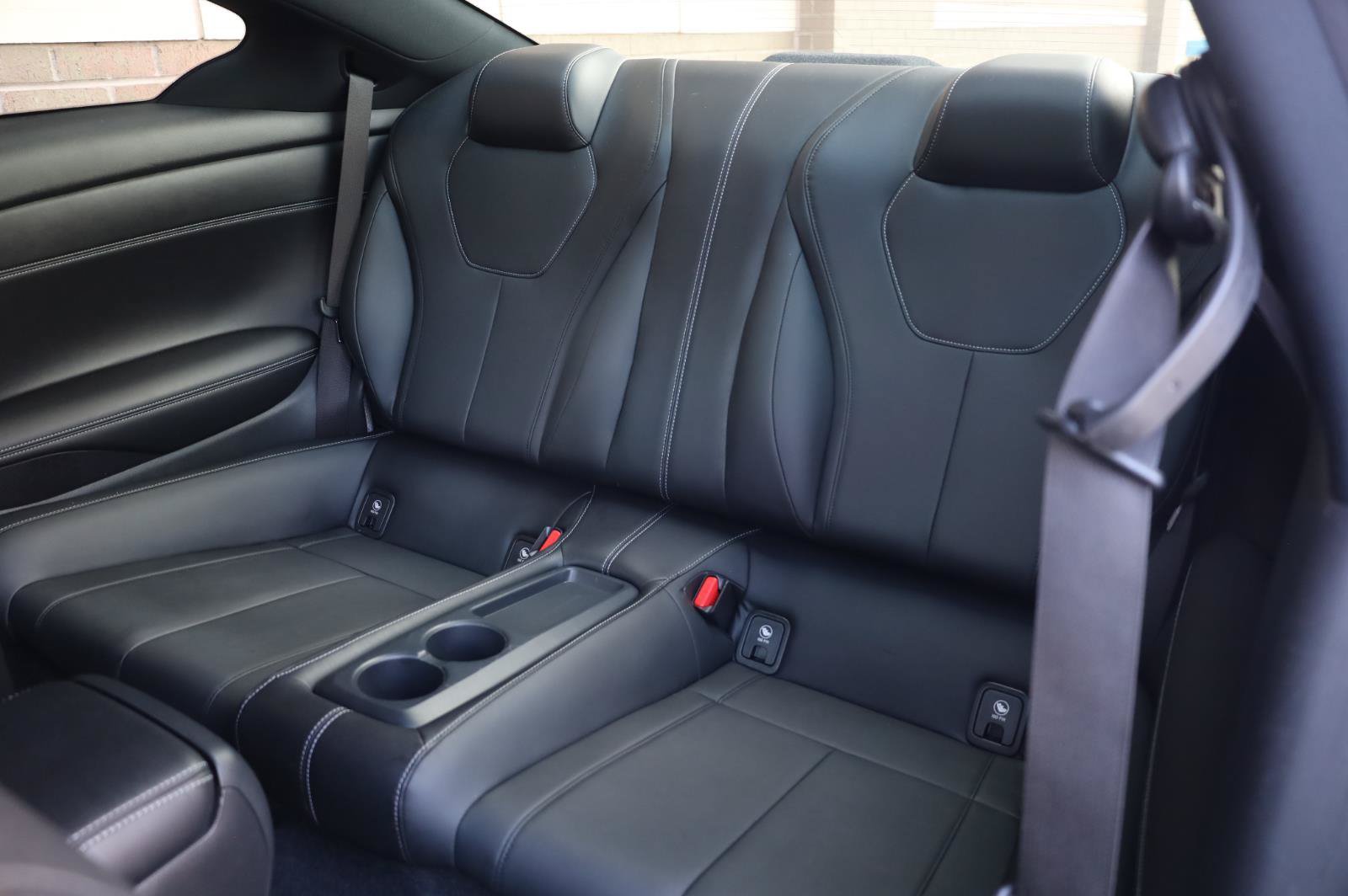 Used 2019 INFINITI Q60 3.0t Luxe w/ Cargo Package RWD image 19