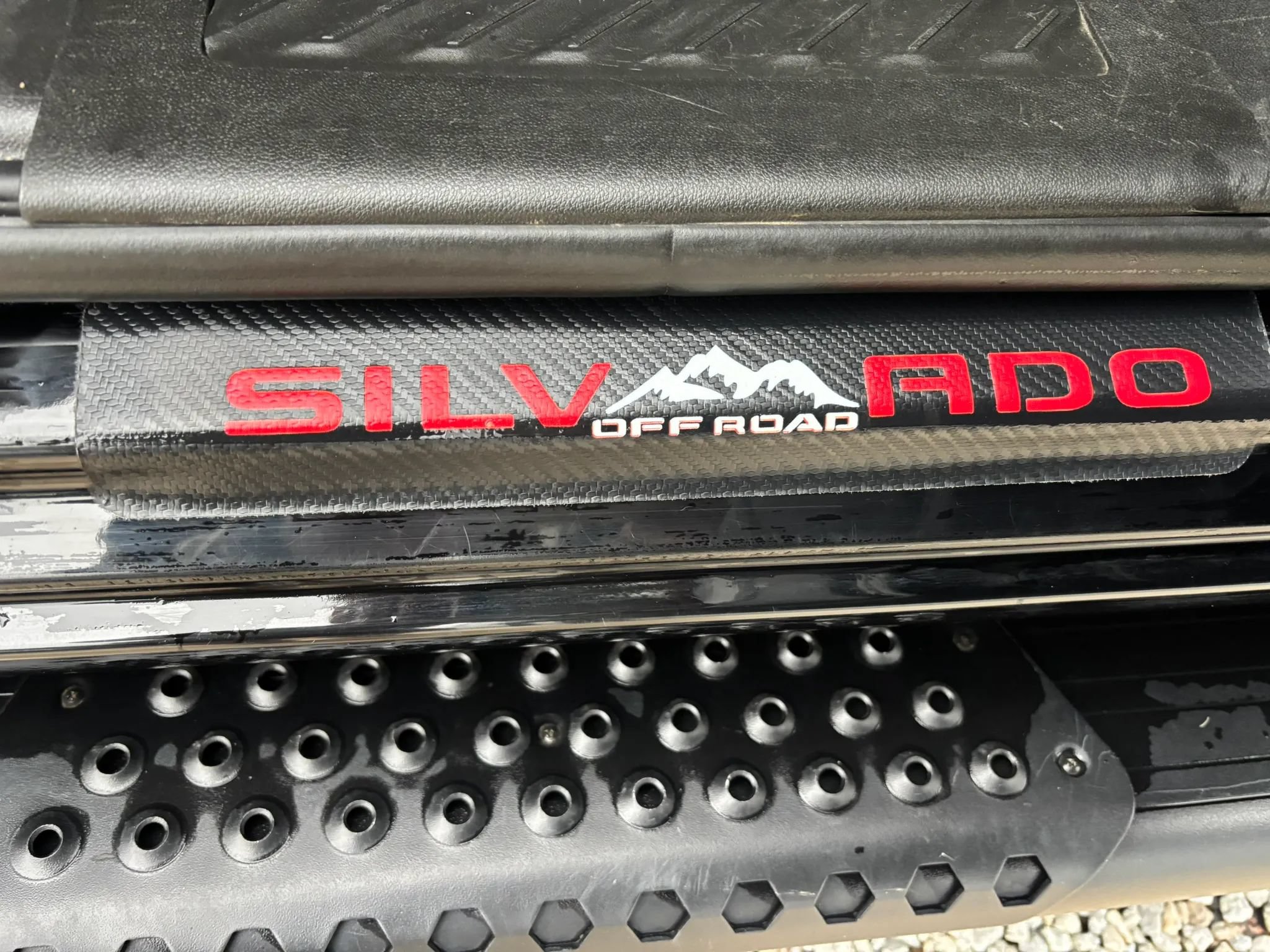 Used 2020 Chevrolet Silverado 1500 Custom Trail Boss w/ Custom Convenience Package AWD/4WD image 17