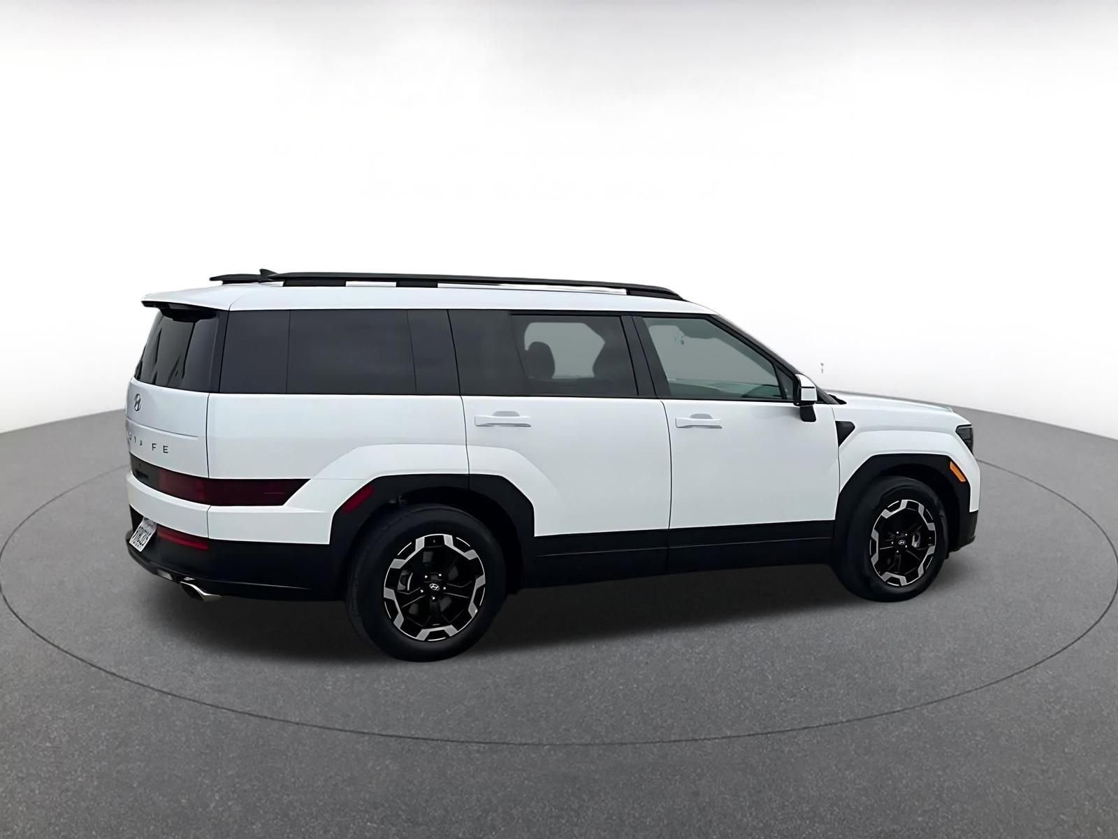 Used 2025 Hyundai Santa Fe SEL image 15