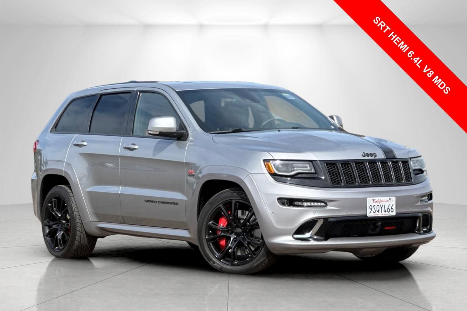 Used 2015 Jeep Grand Cherokee SRT w/ Trailer Tow Group IV AWD/4WD image 1