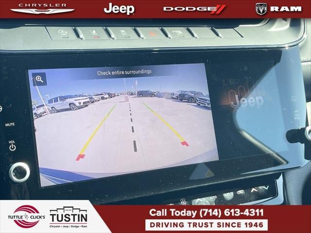 New 2027 Jeep Grand Cherokee Limited w/ Limited Altitude Package AWD/4WD image 65