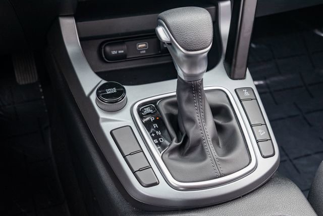 Used 2025 Kia Seltos LX AWD/4WD image 19